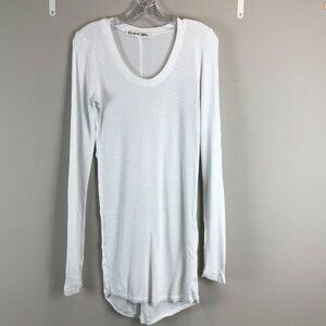 Women's White Thermal Michael Stars Sleep shirt Size M